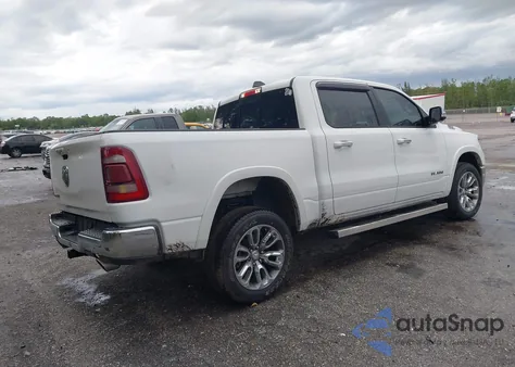 2021 Ram 1500 Laramie 4X2 5'7 Box z USA, uszkodzony, nr VIN 1C6RREJT5MN628655